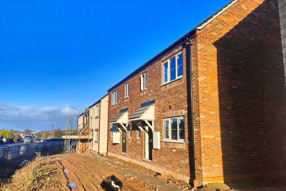 External Render on Houses at Newport Towers, Berkeley Gloucester (Near West Oxfordshire)